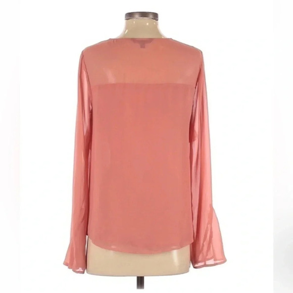 Express | Long Sleeve Pink Peachy Ruffle Sweetheart Neckline Blouse Size S Y2K - Picture 3 of 3